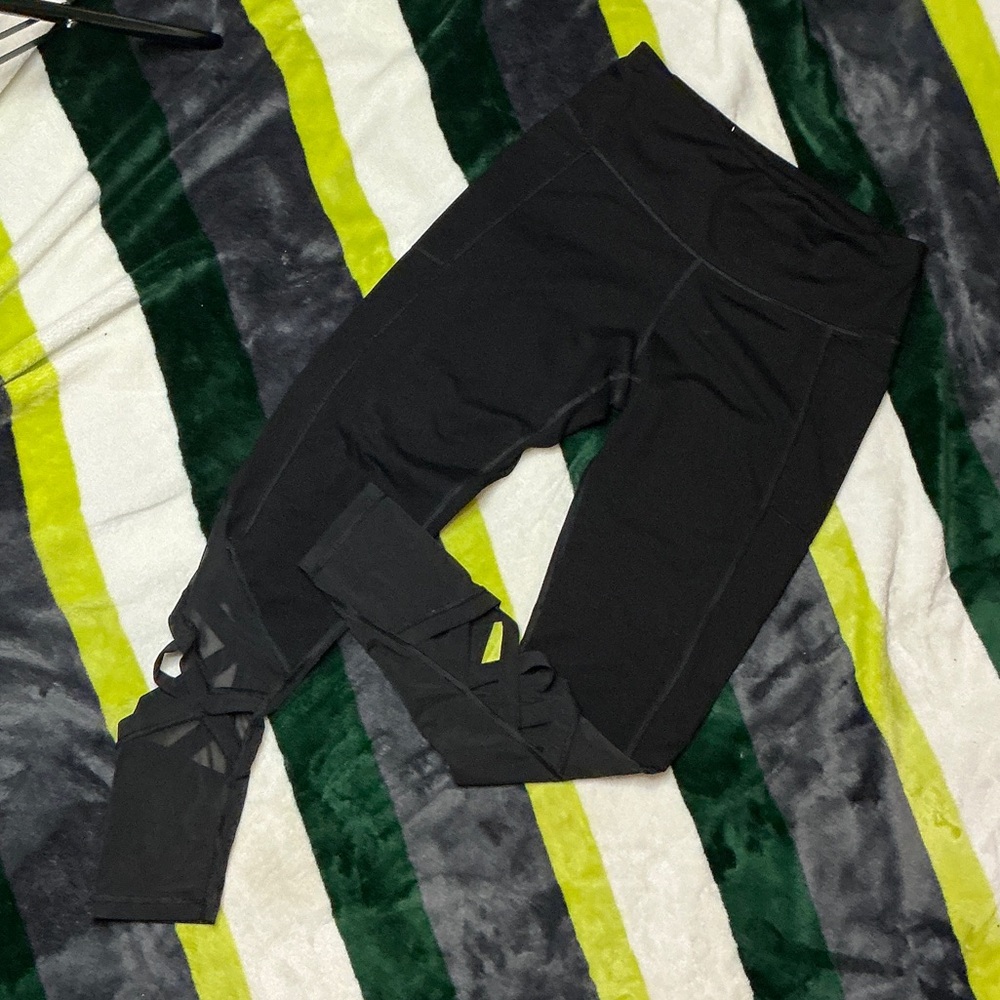 Victoria's Secret Black Kids Leggings with Cutout Detail Size M